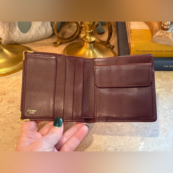 Cartier Unisex bi-fold wallet with 8 pockets, Made In Italy - Picture 9 of 15